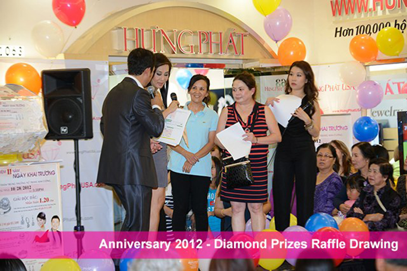 9 Diamond Raffle Prizes Anniversary_2012_ (9).jpg